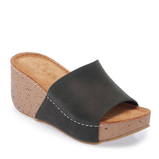 Siyah Deri Kadın Terlik - K25Y1TR67998-Q43 