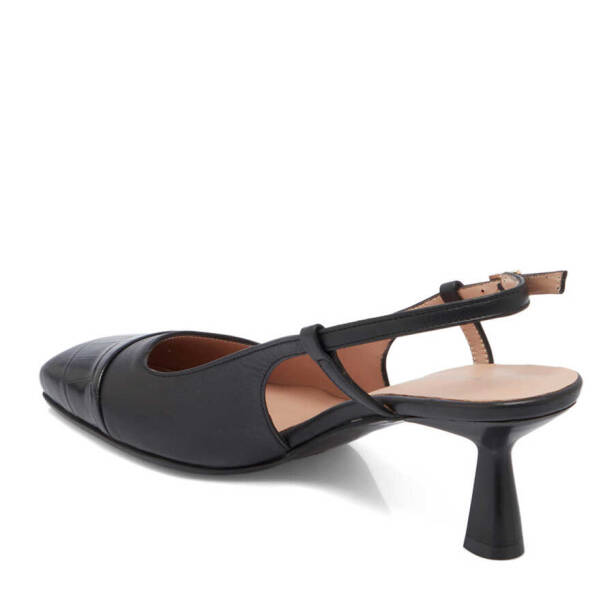 Siyah Deri Kadın Topuklu Ayakkabı - K24I1AY67170-A55 - 2