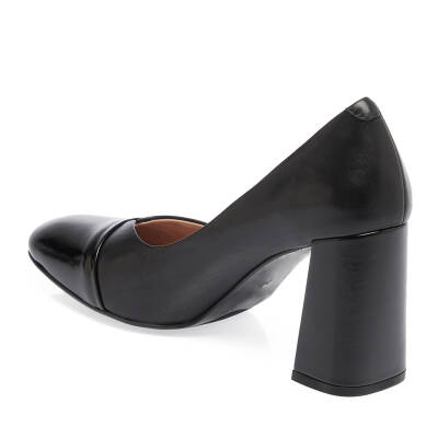  Siyah Deri Kadın Topuklu Ayakkabı - K24I1AY67478-U63 - 2