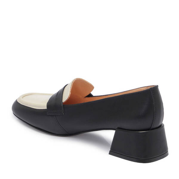 Siyah Deri Kadın Topuklu Ayakkabı - K25I1AY67809-A23 - 2