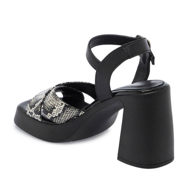 Siyah Hakiki Deri Kadın Topuklu Ayakkabı - K25Y1AY67959-T26 - 3