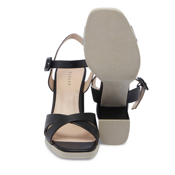 Siyah Hakiki Deri Kadın Topuklu Ayakkabı - K25Y1AY68082-A23 - 4