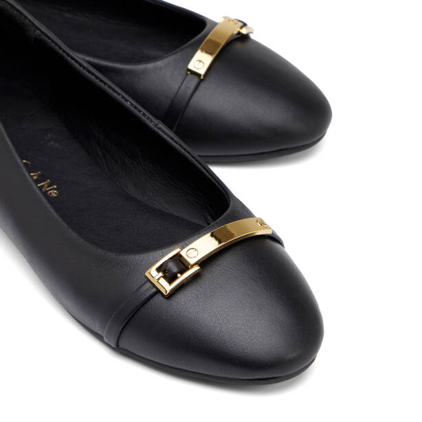 Siyah Hakiki Deri Kadın Babet - K26I1BB68481-A23 - 3