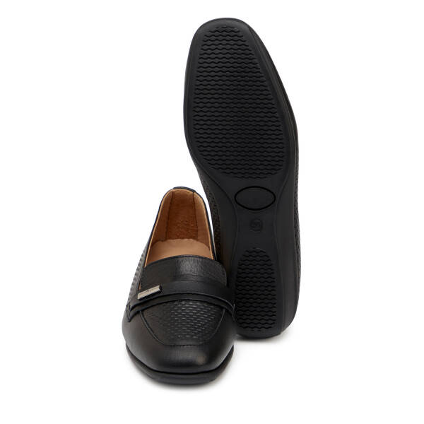 Siyah Hakiki Deri Kadın Dolgu Topuklu Ayakkabı - K25I1AY67972-A23 - 4