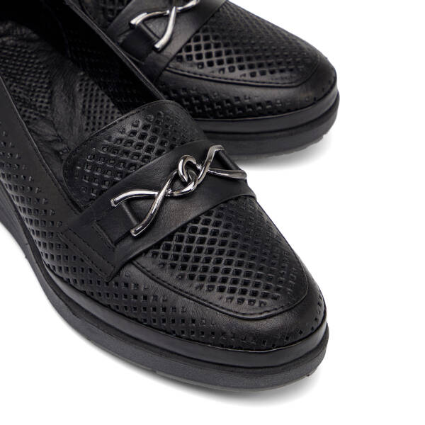 Siyah Hakiki Deri Kadın Dolgu Topuklu Ayakkabı - K26I1AY68598-A23 - 3