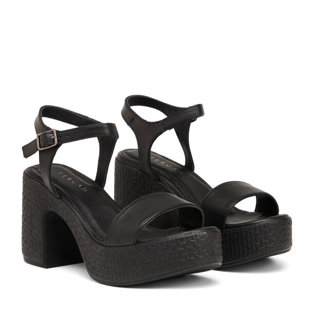 Siyah Hakiki Deri Kadın Sandalet - K25Y1SN67768-A23 - 2