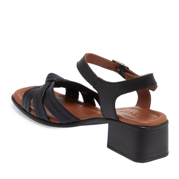 Siyah Hakiki Deri Kadın Sandalet - K26Y1SN68369-A23 - 2