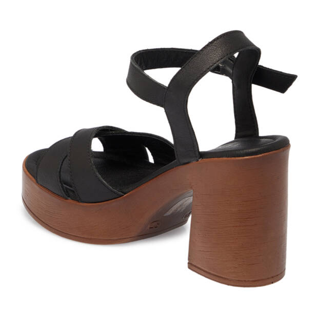 Siyah Hakiki Deri Kadın Sandalet - K26Y1SN68477-A23 - 2