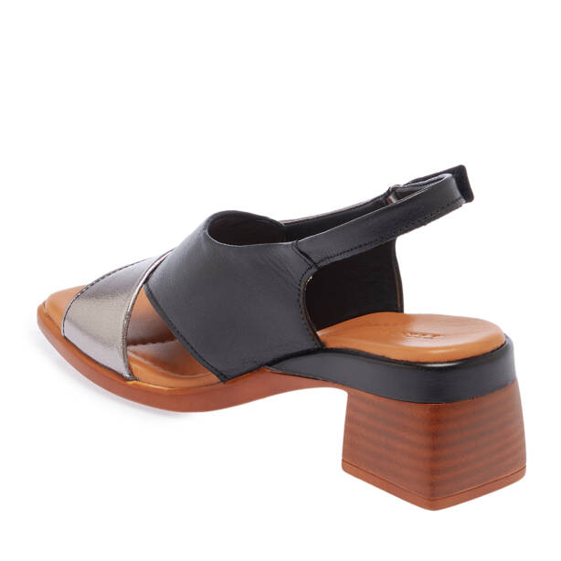 Siyah Hakiki Deri Kadın Sandalet - K26Y1SN68538-A23 - 2