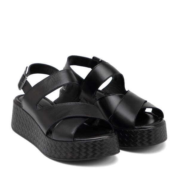 Siyah Hakiki Deri Kadın Sandalet - K26Y1SN68559-A23 - 2