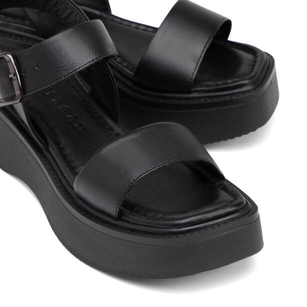 Siyah Hakiki Deri Kadın Sandalet - K26Y1SN68562-A23 - 3