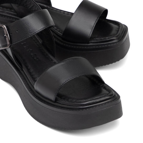 Siyah Hakiki Deri Kadın Sandalet - K26Y1SN68562-A23 - 3