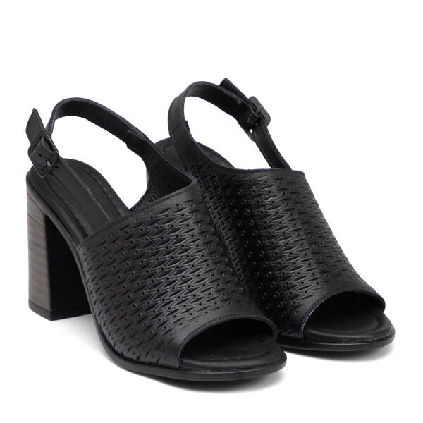 Siyah Hakiki Deri Kadın Sandalet - K26Y1SN68670-A23 - 2