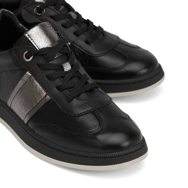 Siyah Hakiki Deri Kadın Sneaker - K26I1AY68462-A23 - 3
