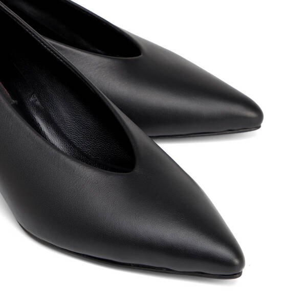 Siyah Hakiki Deri Kadın Stiletto - K26S1AY68949-A23 - 3