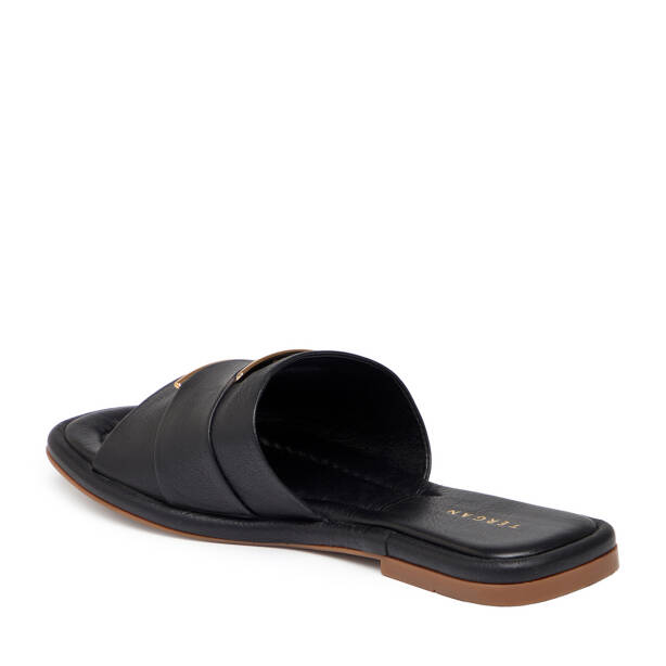 Siyah Hakiki Deri Kadın Terlik - K25Y1TR67843-A23 - 2