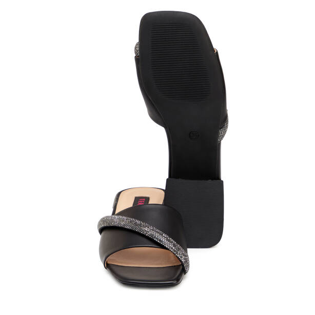 Siyah Hakiki Deri Kadın Terlik - K25Y1TR67938-A23 - 4