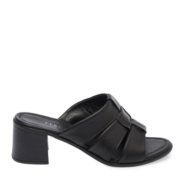 Siyah Hakiki Deri Kadın Terlik - K26Y1TR68525-A23 