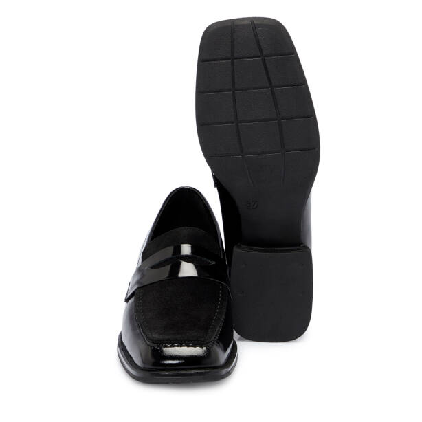 Siyah Süet Deri Kadın Makosen - K25S1AY68214-A01 - 4