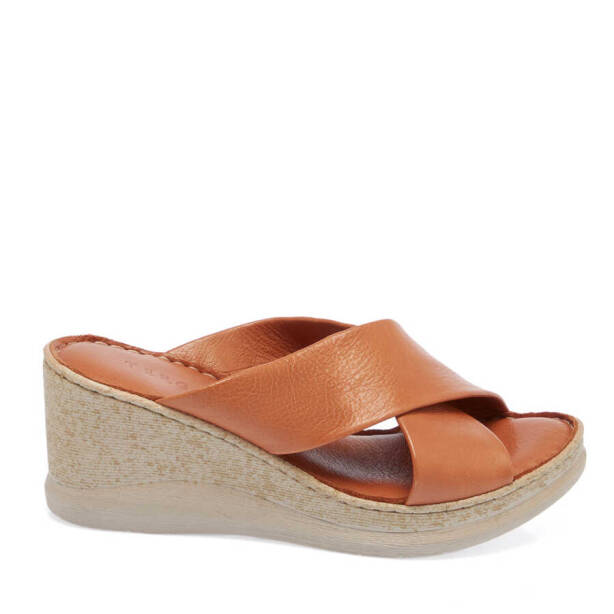 Taba Hakiki Deri Kadın Terlik - K24Y1TR67148-A29 - 1