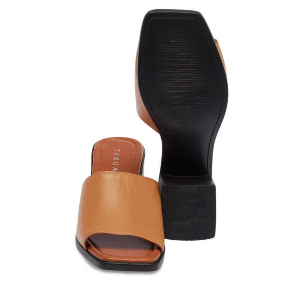 Taba Hakiki Deri Kadın Terlik - K24Y1TR67242-A29 - 4