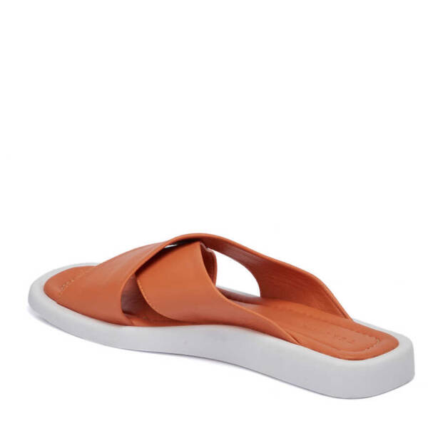 Turuncu Hakiki Deri Kadın Terlik - K24Y1TR67433-M39 - 3