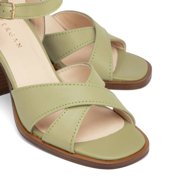 Yeşil Hakiki Deri Kadın Sandalet - K26Y1SN68575-G81 - 3